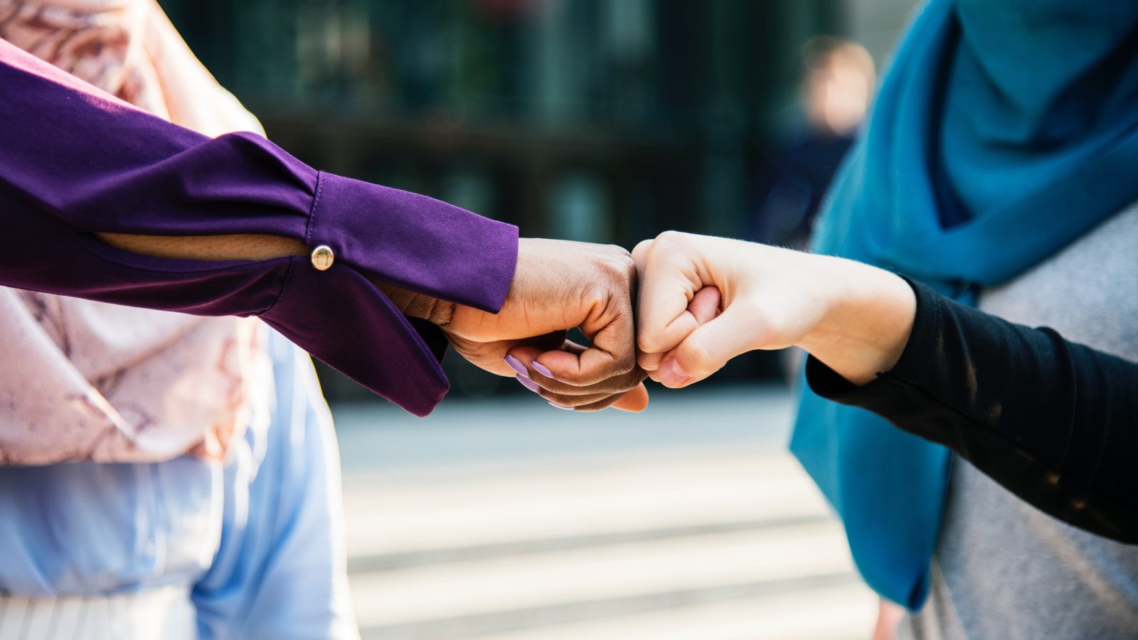 women hands